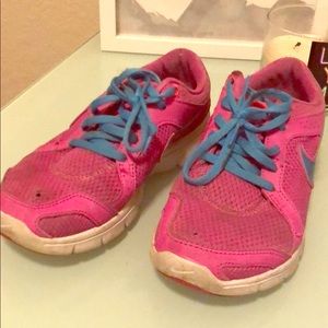 Nike women’s size 6